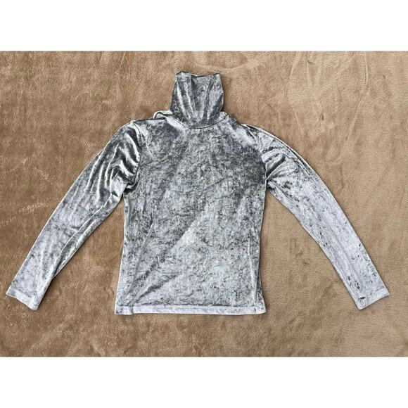 SnoSkins Metallic Velvet Turtleneck Mid Layer Women’s Size Small Silver Damask - Picture 1 of 6